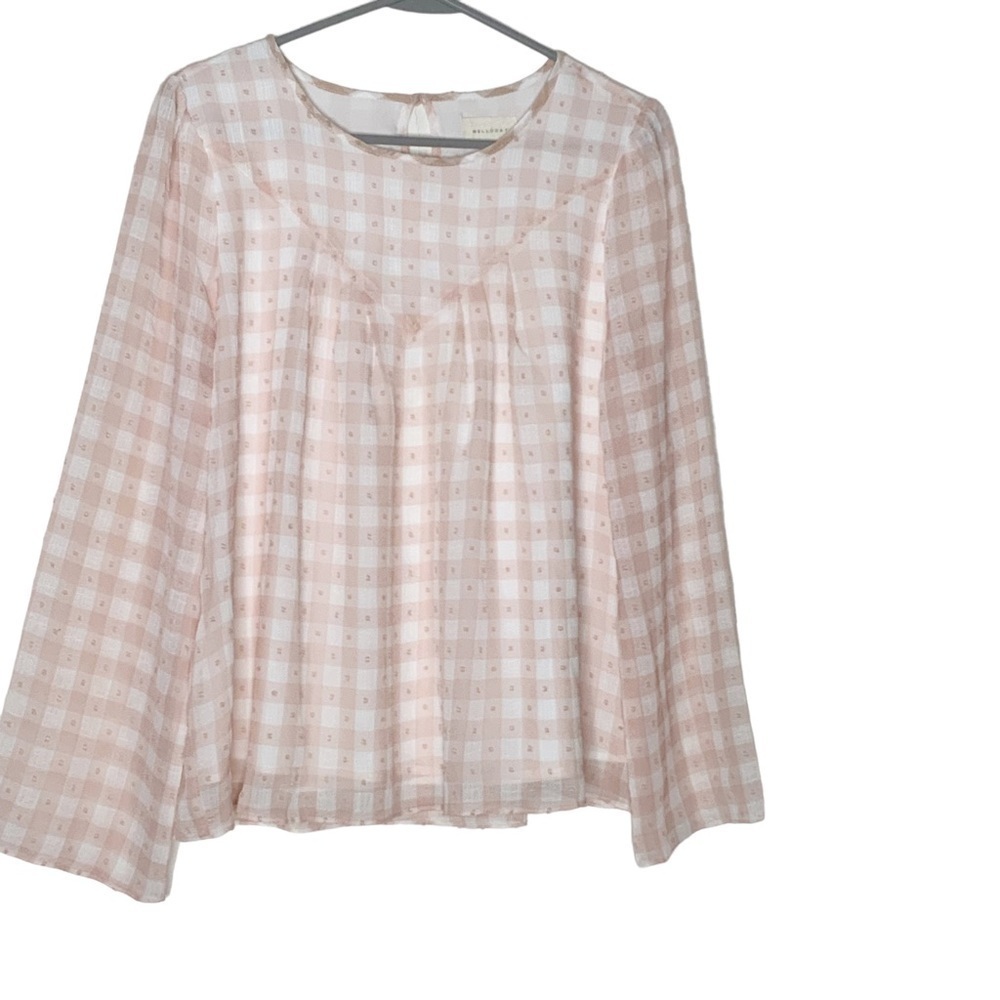 Melloday peach colored blouse. Size M